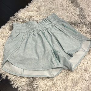 New Lululemon Women’s short